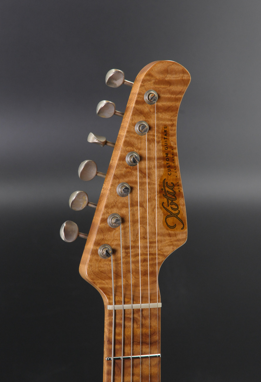 XOTIC XSC-2 - OLYMPIC WHITE OVER SHELL PINK - 5A ROASTED XOTIC XSC-2 - OLYMPIC WHITE OVER SHELL PINK - 5A ROASTED