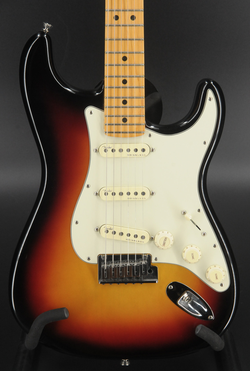 USED Fender 2021 American Ultra Stratocaster - Ultraburst 