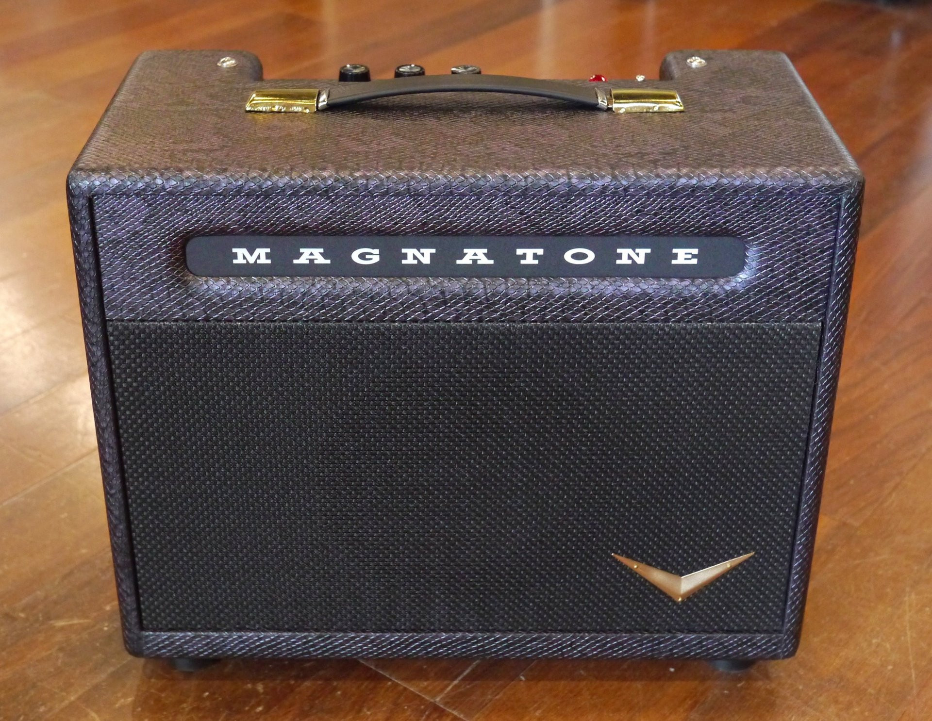 MAGNATONE LIL’ VIPER 1X8 COMBO - PURPLE PYTHON