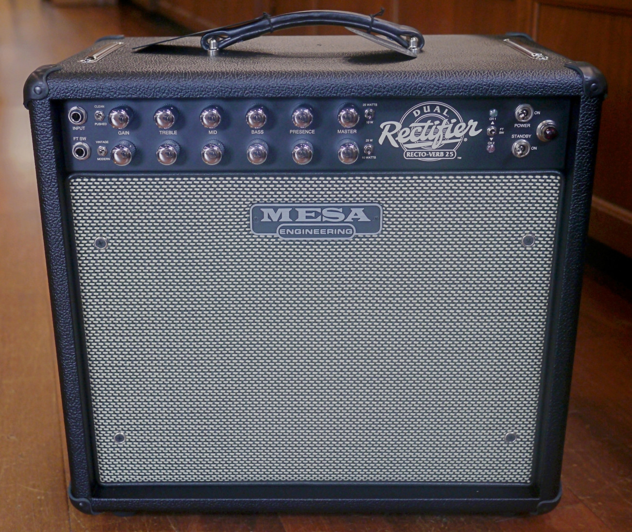 Mesa Boogie Recto-Verb 25 1x12 Guitar Combo Amp, Black Vinyl Black/Cream Grill