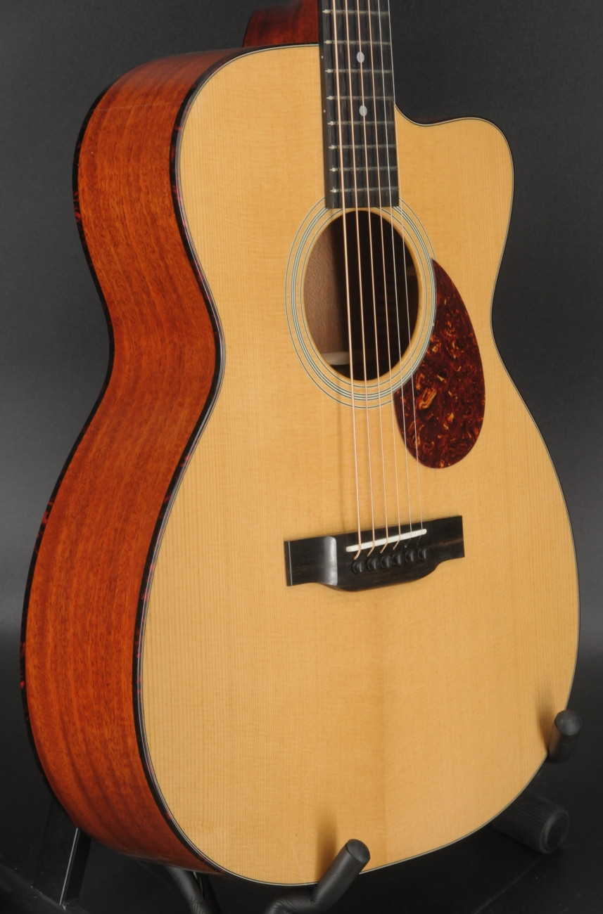 Eastman E1 OMce DLX - Thermo Cured Sitka/Sapele - Fishman pickup #1309