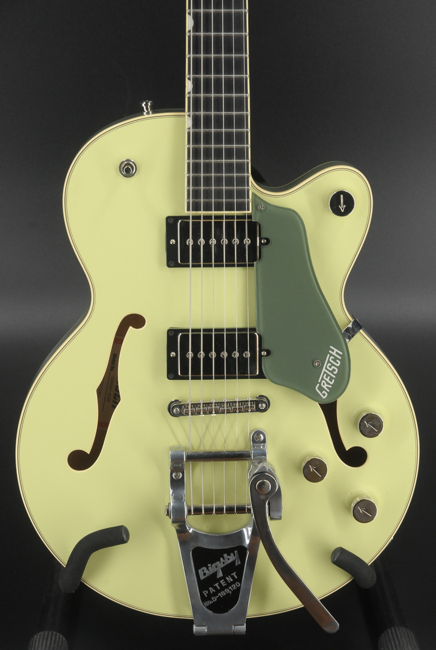 USED Gretsch 2020 G6659T Players Edition Broadkaster Jr. Two-Tone Smoke Green Made in Japan
