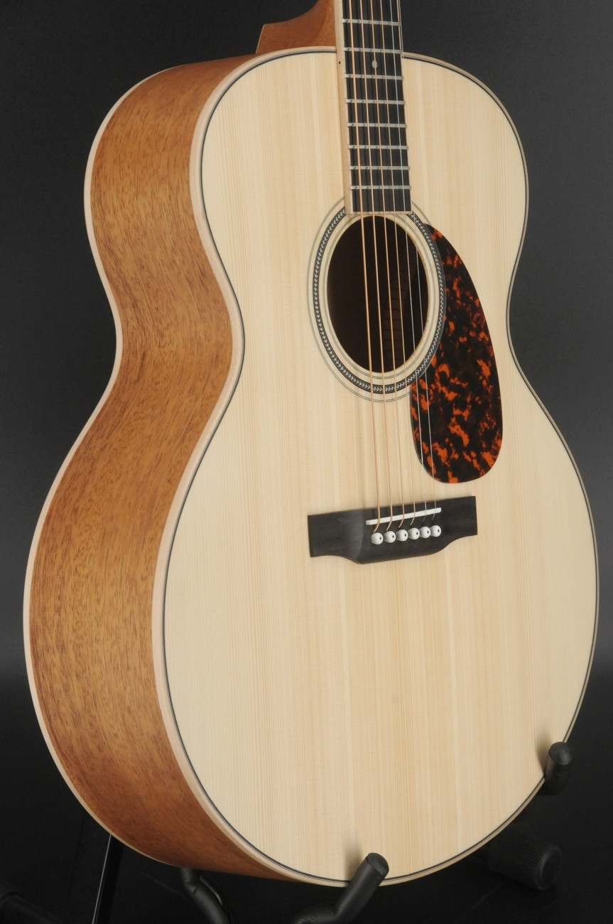 Larrivee J-03 MH - Jumbo Sitka/Mahogany #2793