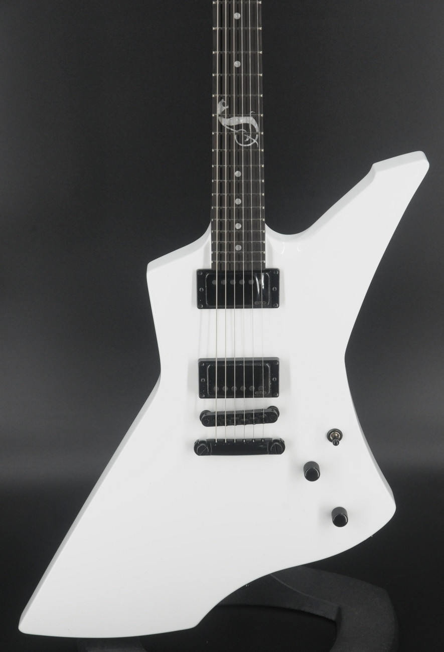 LTD (ESP) Snakebyte - Snow White #2794