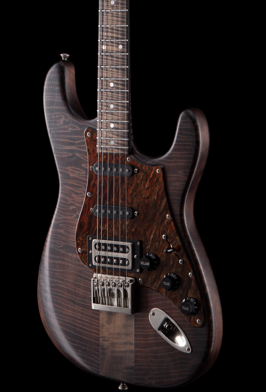 Dean Gordon Virtus Headless 6