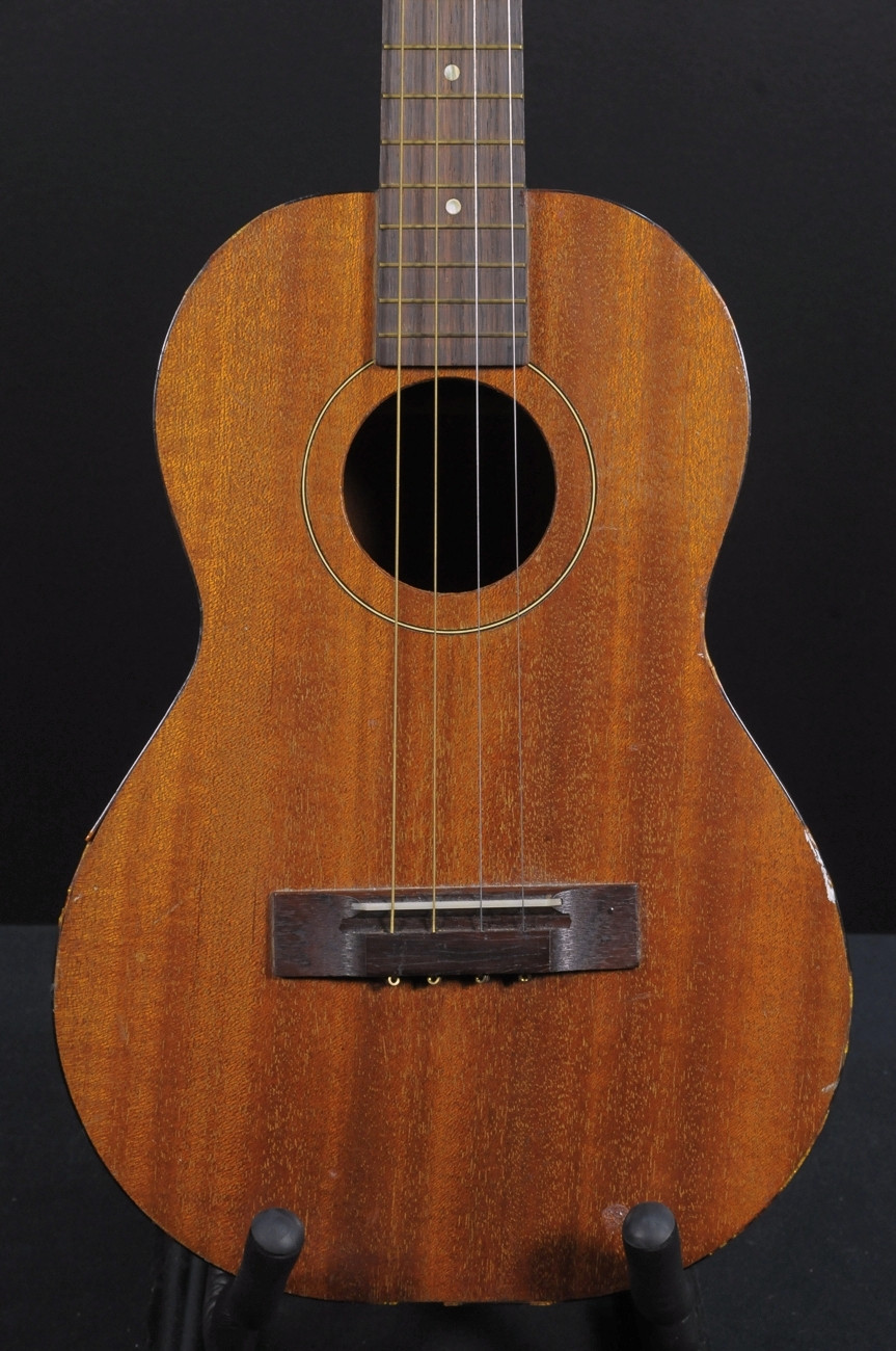 Vintage 1950's Silvertone Baritone Uke