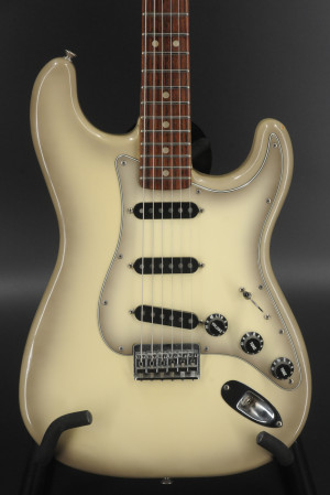 USED Vintage Fender Stratocaster Hardtail 1979 Antigua Burst