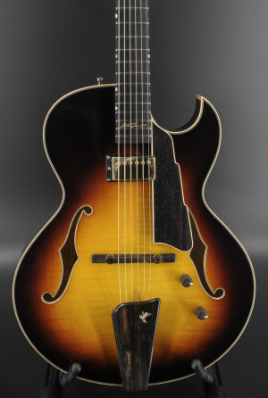 Eastman John Pisano AR480ce Hollowbody Sunburst #0267