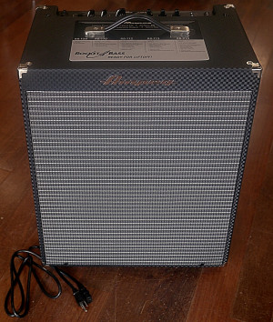 Ampeg RB-210 Bass Amp