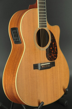USED Larrivee LV-03E - Cutaway - Mahogany/Spruce #8416