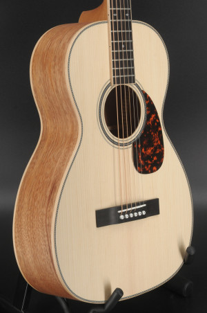 Larrivee OO-40 Sitka/Mahogany #2980