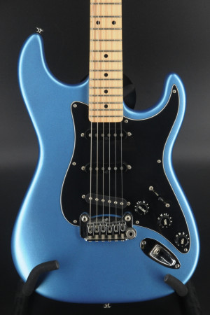 USED G&L USA Legacy Lake Placid Blue Metallic Satin Frost w/OHSC
