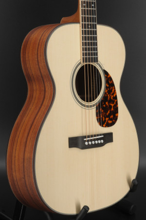 Larrivee OM-40-KA Limited Moonspruce/Koa w/ Torch Headstock #6165